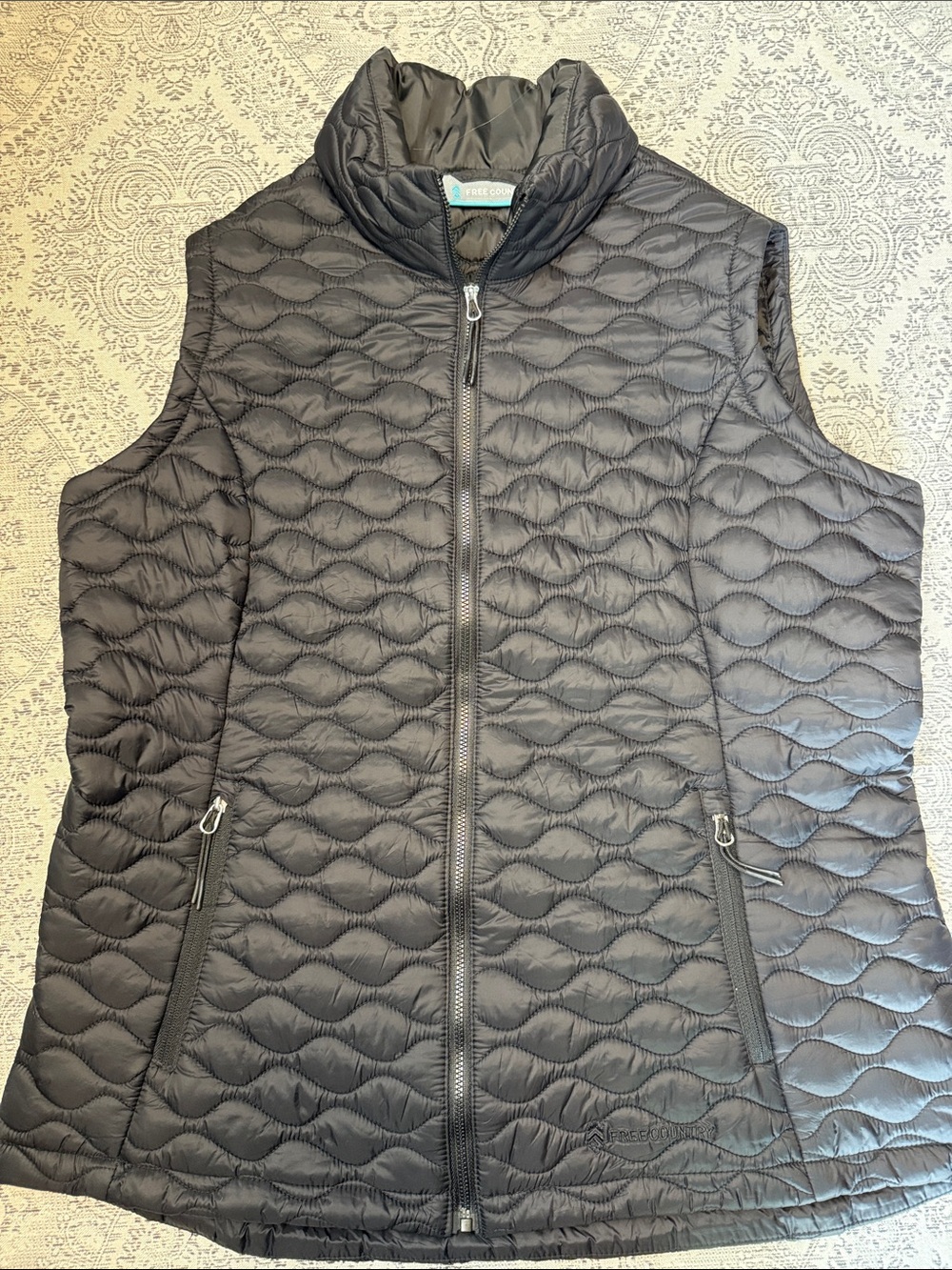 Free People Black Quilted Stand-Collar Packable Vest - Large